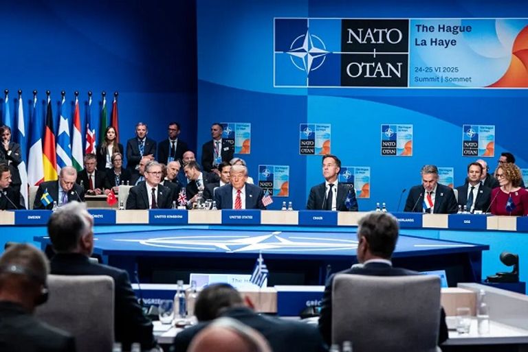 صورة جماعية لقادة الناتو في لاهاي