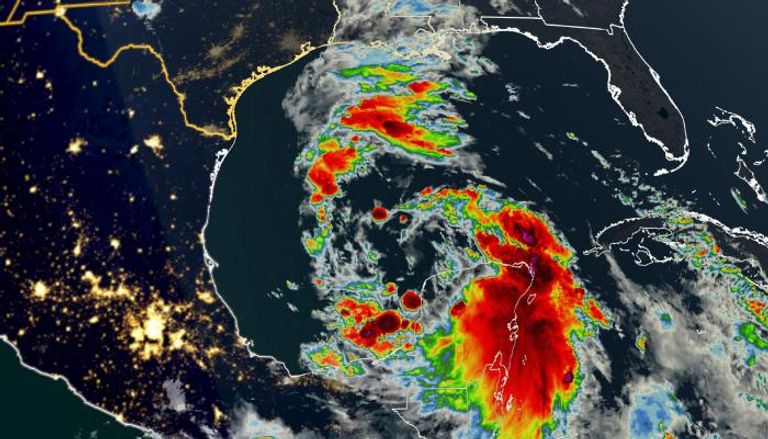 عاصفة مدارية مرتقبة على خليج المكسيك