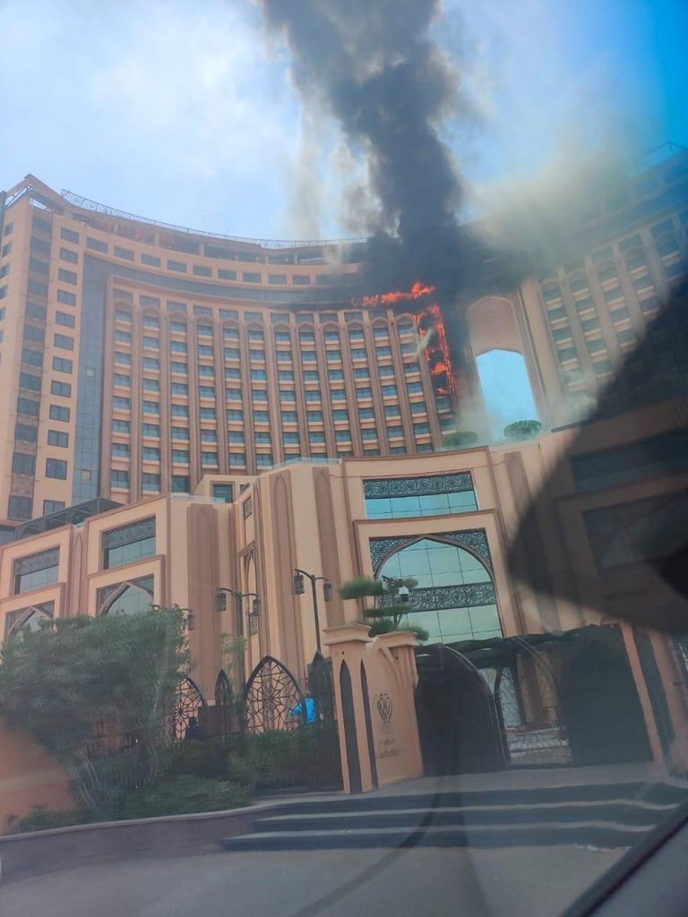 حريق فندق «قلب العالم» في بغداد 