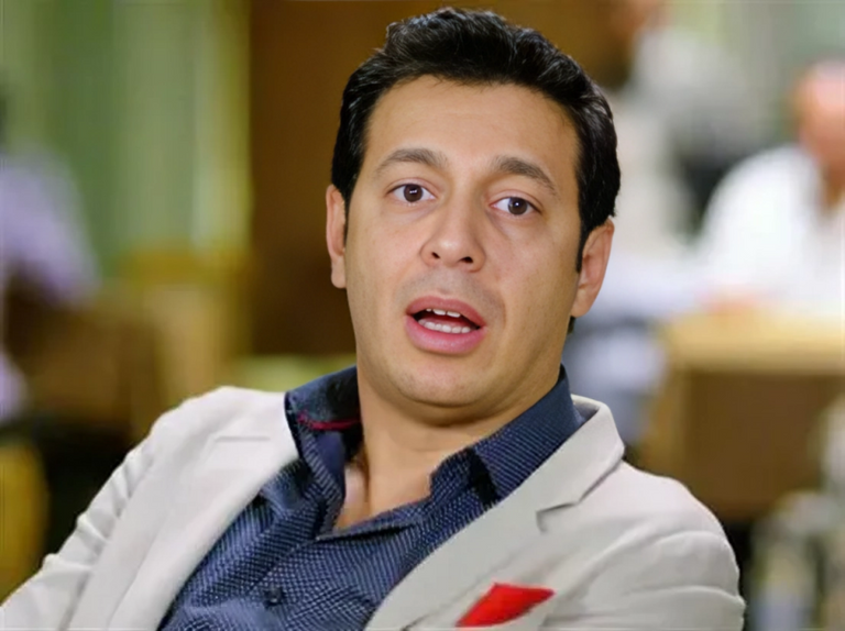 الفنان مصطفى شعبان الفنان مصطفى شعبان