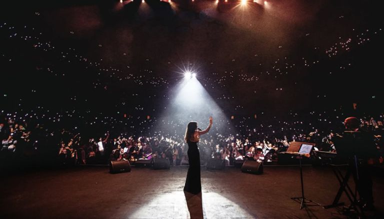 تفاصيل حفل نانسي عجرم في لندن بحضور ابنتها