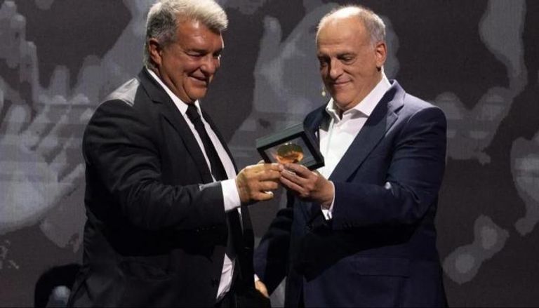 خافيير تيباس وخوان لابورتا