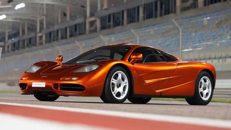 طراز مكلارين إف 1 مجموعة سيارات مكلارين المطروحة للبيع