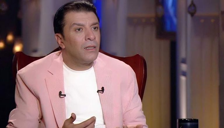 الفنان مصطفى كامل نقيب المهن الموسيقية