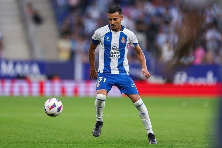 النجم المغربي عمر الهلالي