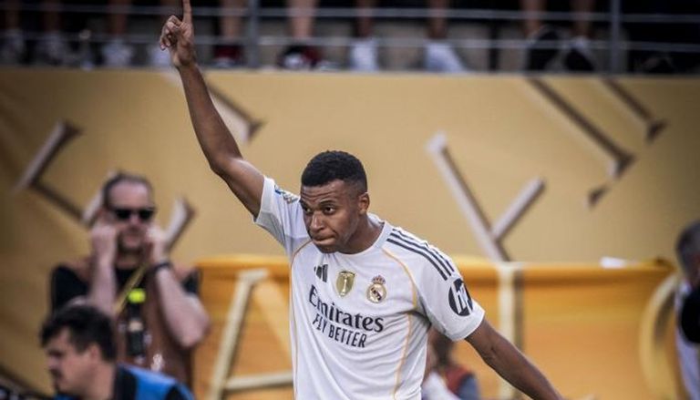كيليان مبابي نجم ريال مدريد