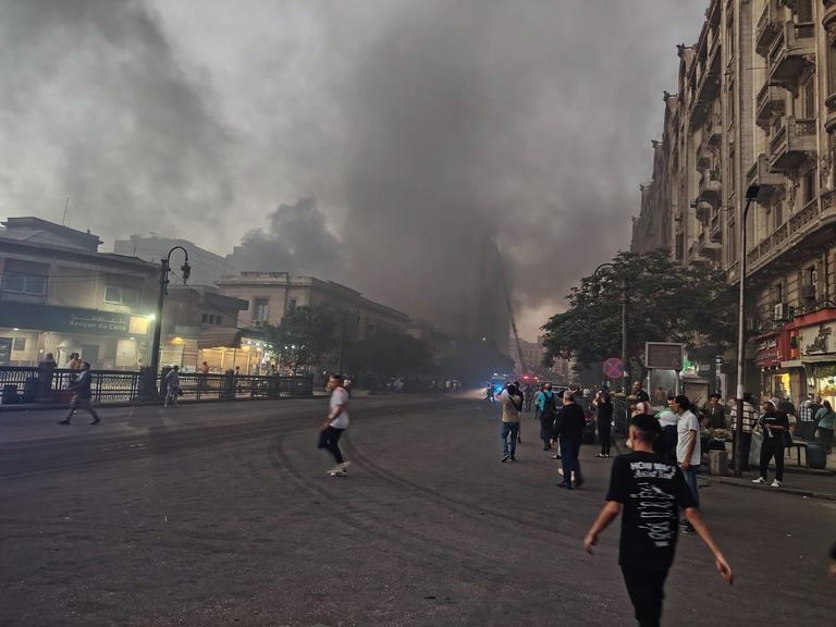 تطورات حريق سنترال رمسيس في مصر تطورات حريق سنترال رمسيس في مصر