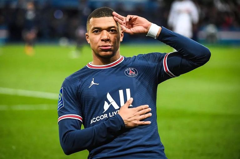 كيليان مبابي نجم ريال مدريد