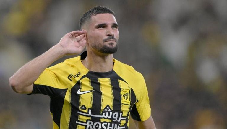 عوار نجم الاتحاد