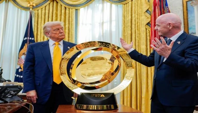 إنفانتينو وترامب وكأس العالم للأندية
