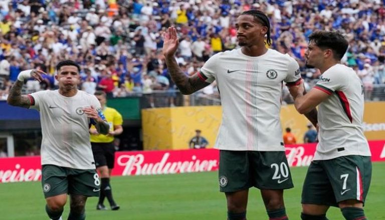 جواو بيدرو يرفض الاحتفال