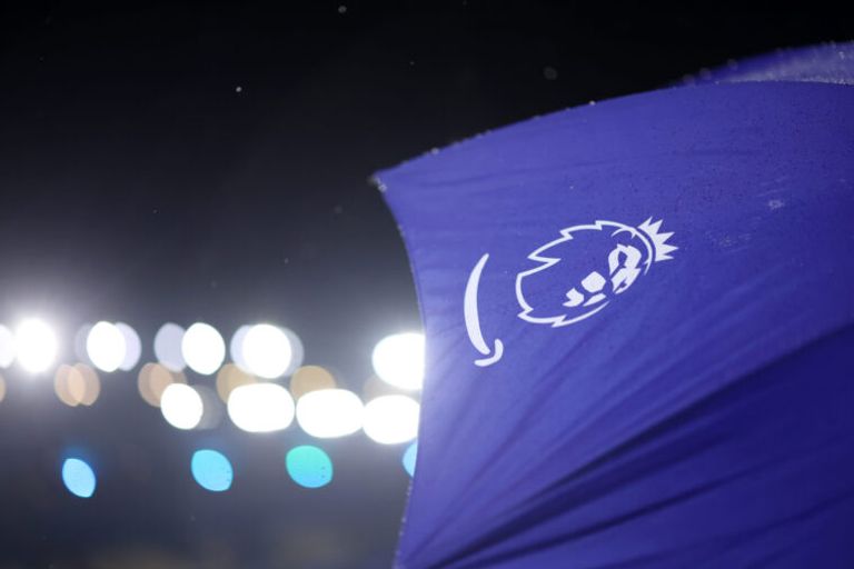 تأمين الدوري الإنجليزي الممتاز