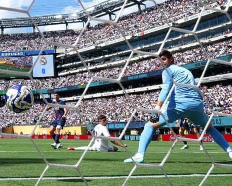 ريال مدريد وباريس سان جيرمان