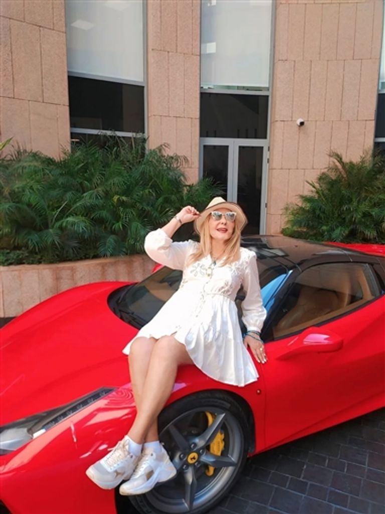 الفنانة نادية الجندي