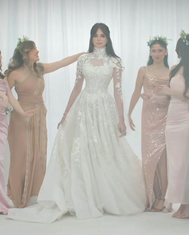 الفنانة آمال ماهر