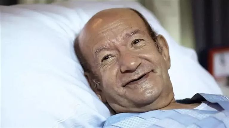 الفنان لطفي لبيب الفنان لطفي لبيب