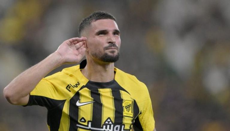 عوار نجم الاتحاد