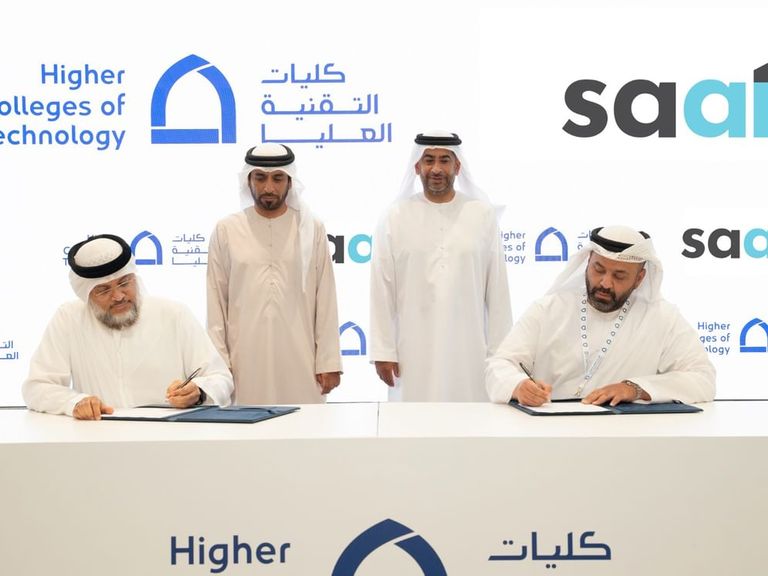 رئيس الإمارات يزور جامعة محمد بن زايد للذكاء الاصطناعي