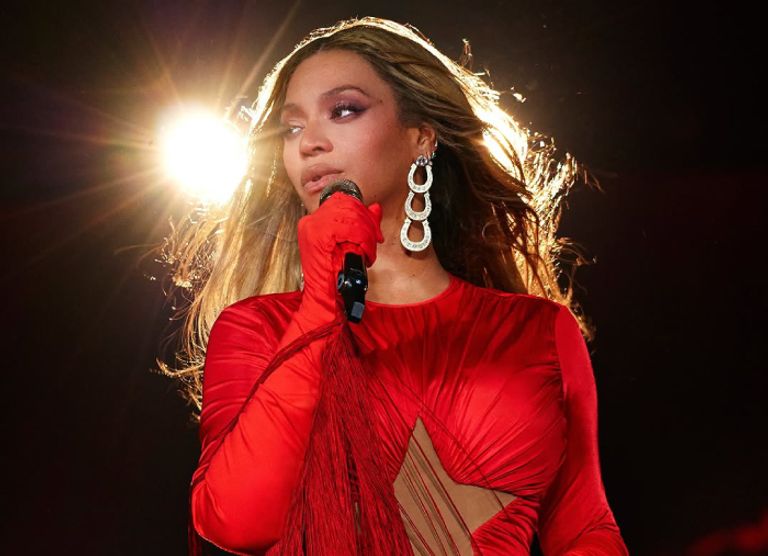 سرقة مواد غنائية من بيونسيه خلال جولتها بأتلانتا سرقة مواد غنائية من بيونسيه خلال جولتها بأتلانتا