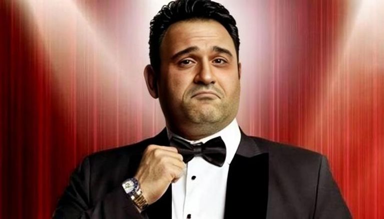 الفنان أكرم حسني