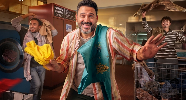 الفنان أكرم حسني الفنان أكرم حسني