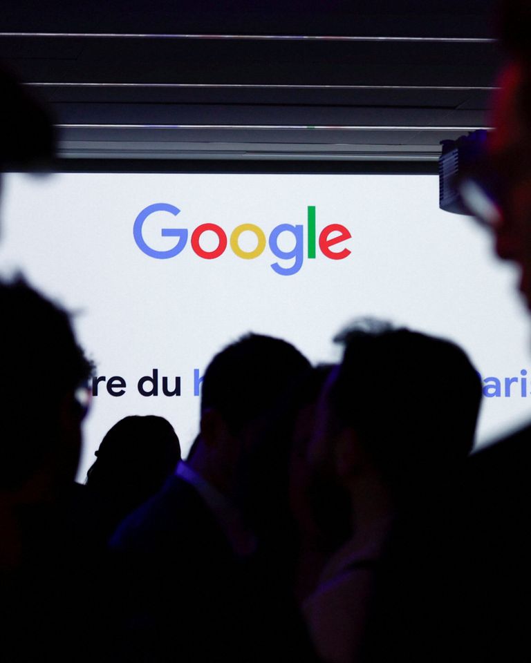 شعار غوغل - رويترز