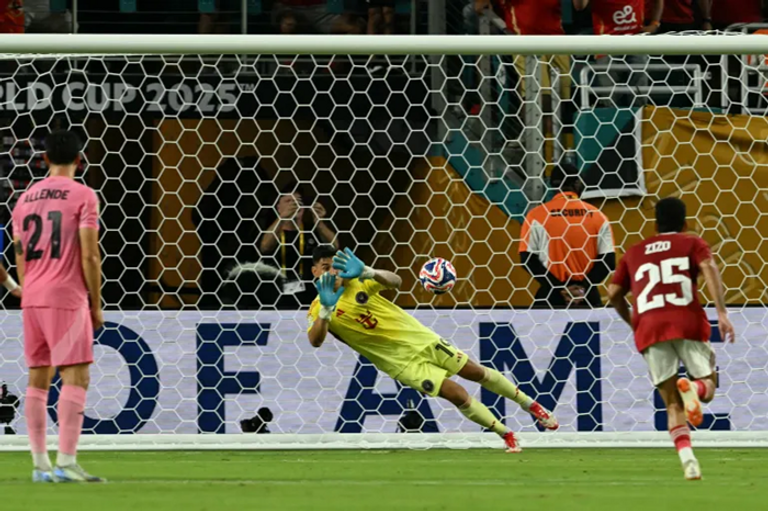 ركلة جزاء تريزيغيه