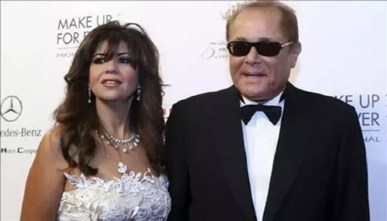 بلاغ أسرة محمود عبد العزيز ضد بوسي شلبي