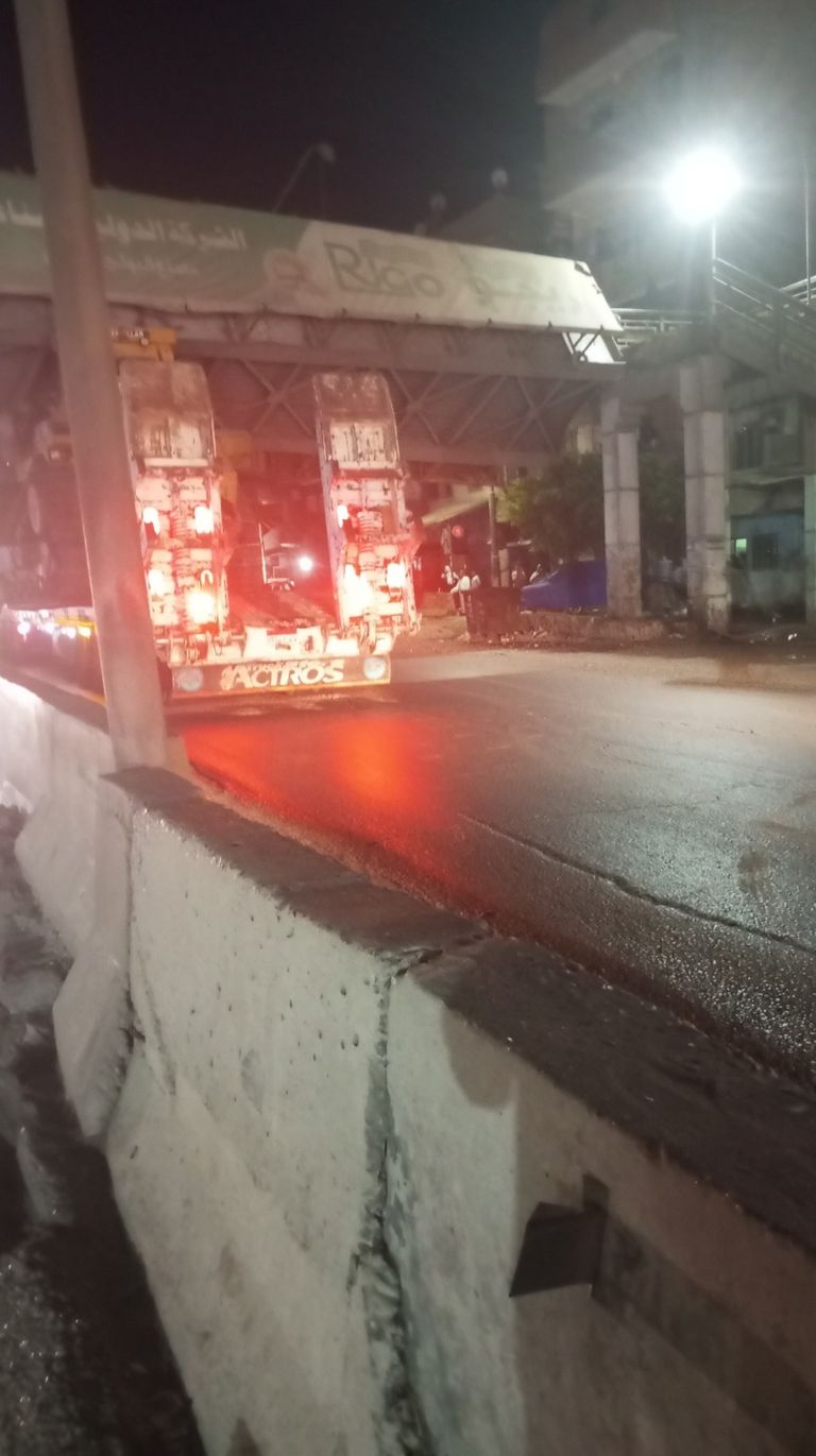 انهيار جزئي لكوبري مشاة بطوخ