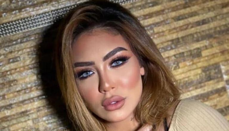 البلوغر هدير عبدالرازق