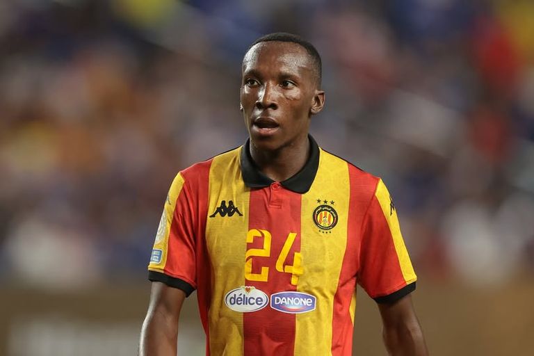 الجنوب أفريقي إلياس موكوانا