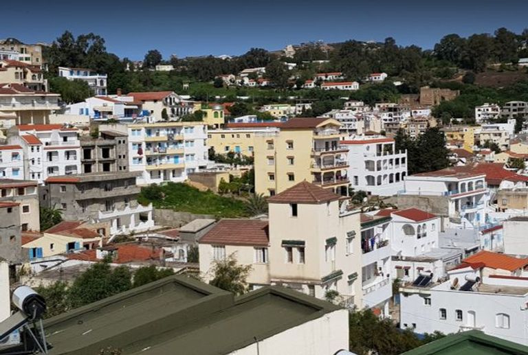مدينة طبرقة التونسية