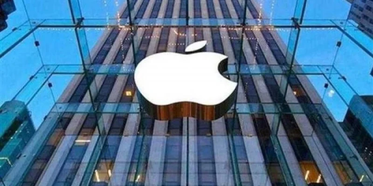 ميزات التسوق المخصصة لـ Apple Store في السعودية
