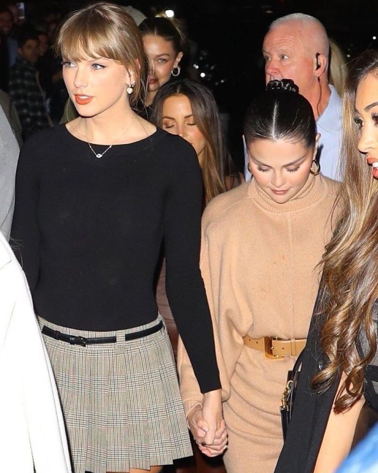 تايلور سويفت وسيلينا غوميز