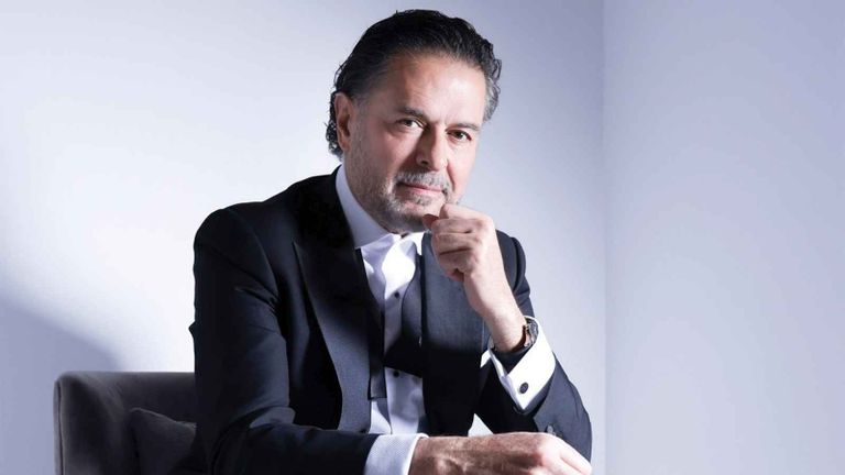 النجم اللبناني راغب علامة