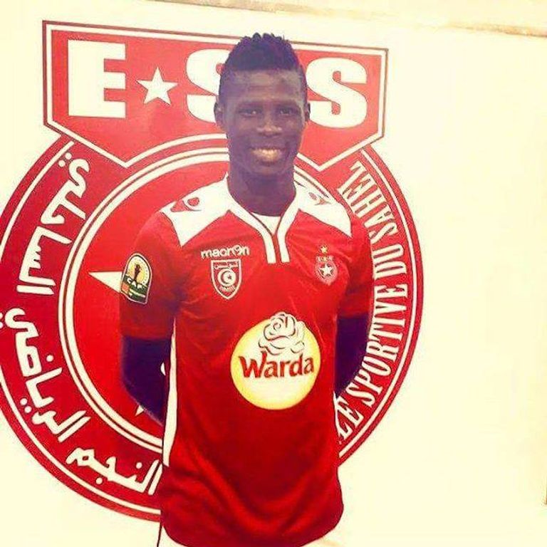 المهاجم الإيفواري فاكون بايو المهاجم الإيفواري فاكون بايو