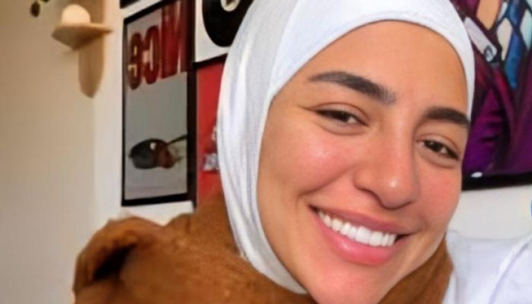 البلوجر المصرية يارا البهنساوي