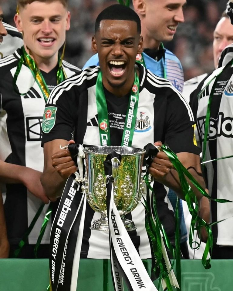 ألكسندر إيزاك السويدي ألكسندر إيزاك