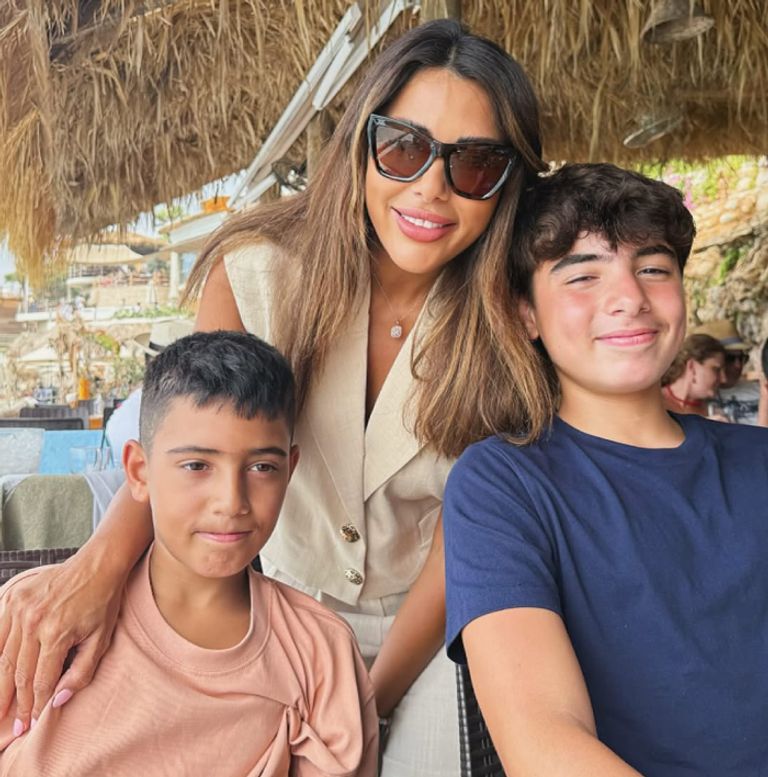 سعيد الماروق يعلن زواجه من خلود ضاهر سعيد الماروق يعلن زواجه من خلود ضاهر