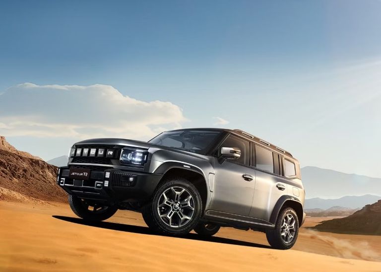 طراز Jetour T2 شبيه Land Rover Defender طراز GWM Tank 300 شبيه Ford Bronco