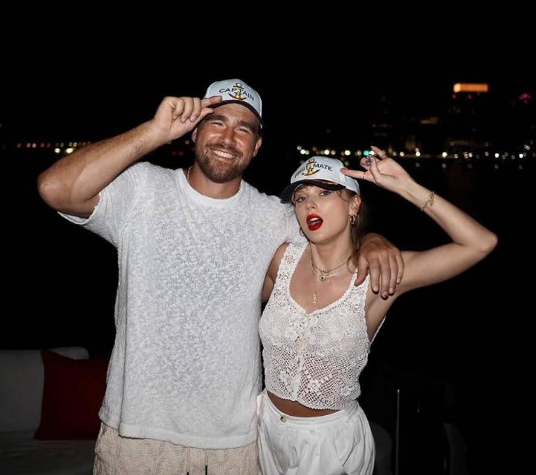 تايلور سويفت وترافيس كيلسي