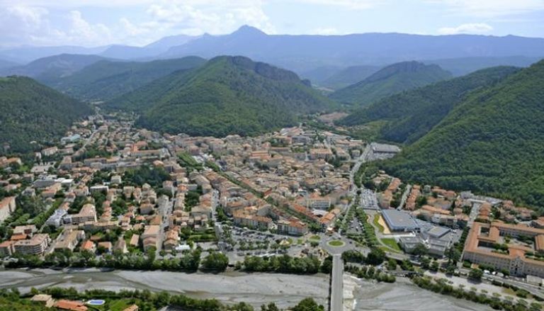 مدينة دين لي بان