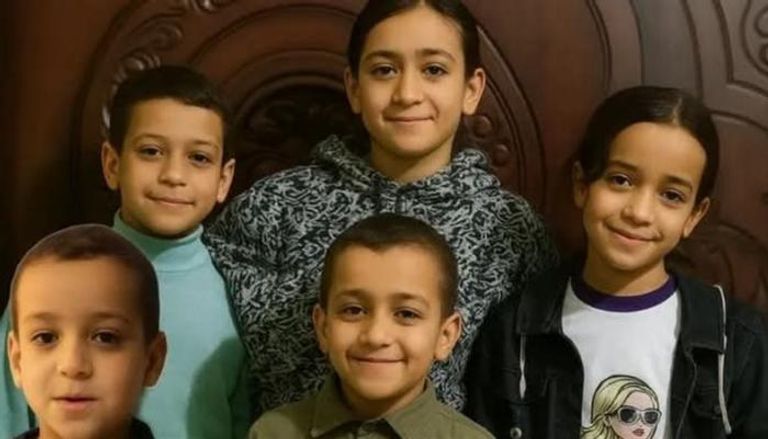 الأطفال الستة