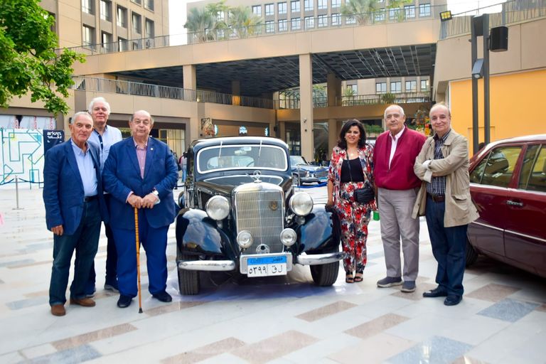 السيارات الكلاسيكية في مصر - أرشيفية