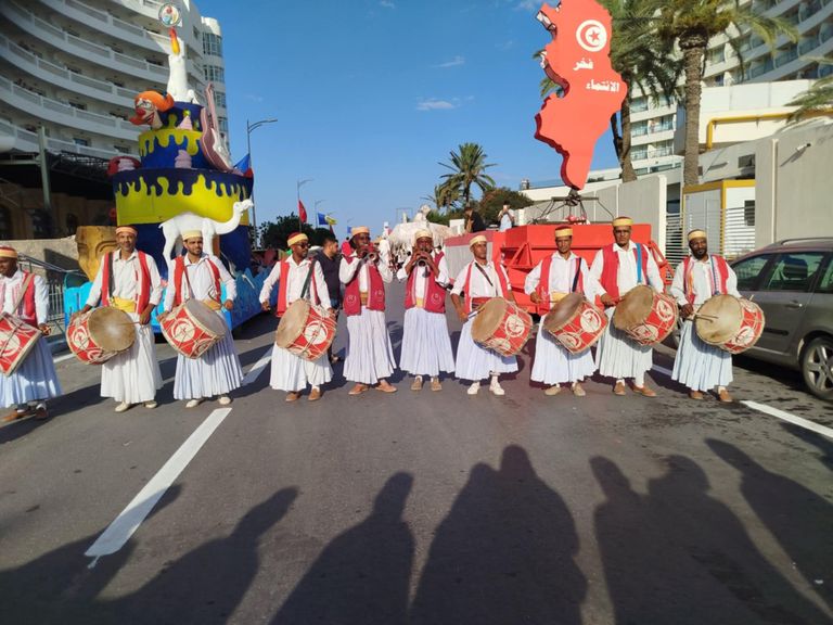 مشهد من احتفالات مهرجان أوسو في مدينة سوسة التونسية