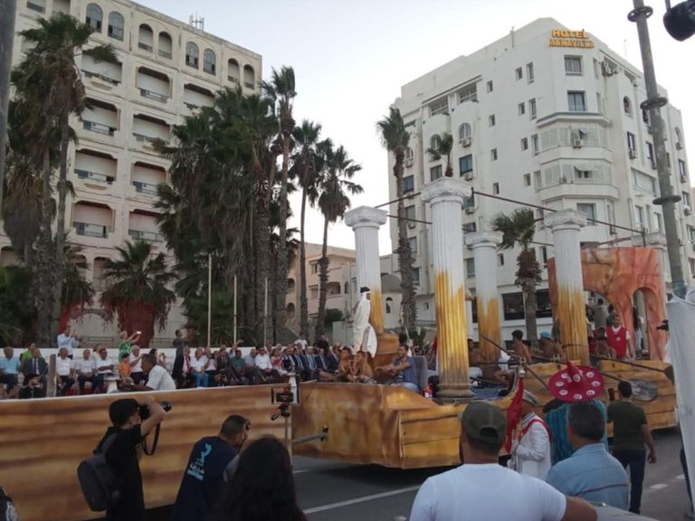 مشهد من احتفالات مهرجان أوسو في مدينة سوسة التونسية