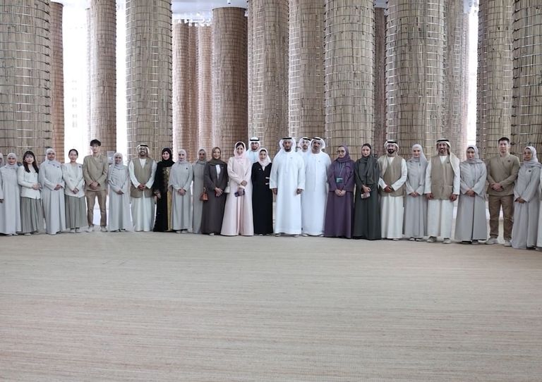 عبدالله آل حامد يزور جناح الإمارات في «إكسبو 2025 أوساكا»