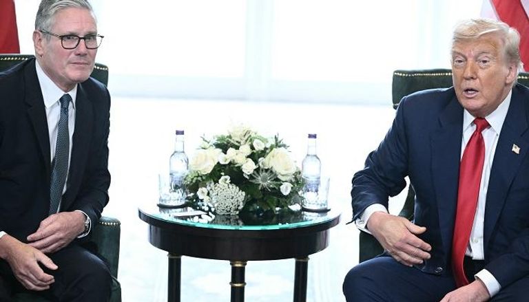 ترامب مع رئيس الوزراء البريطاني