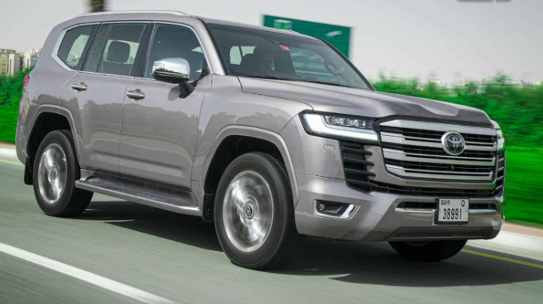 تويوتا لاند كروزر 2025 أحد السيارات التي تتحمل حرارة الصيف في السعودية