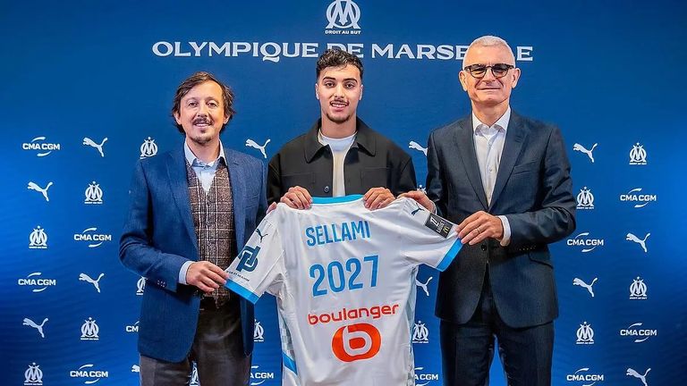 يانيس سلامي إسماعيل بن ناصر، نجم منتخب الجزائر